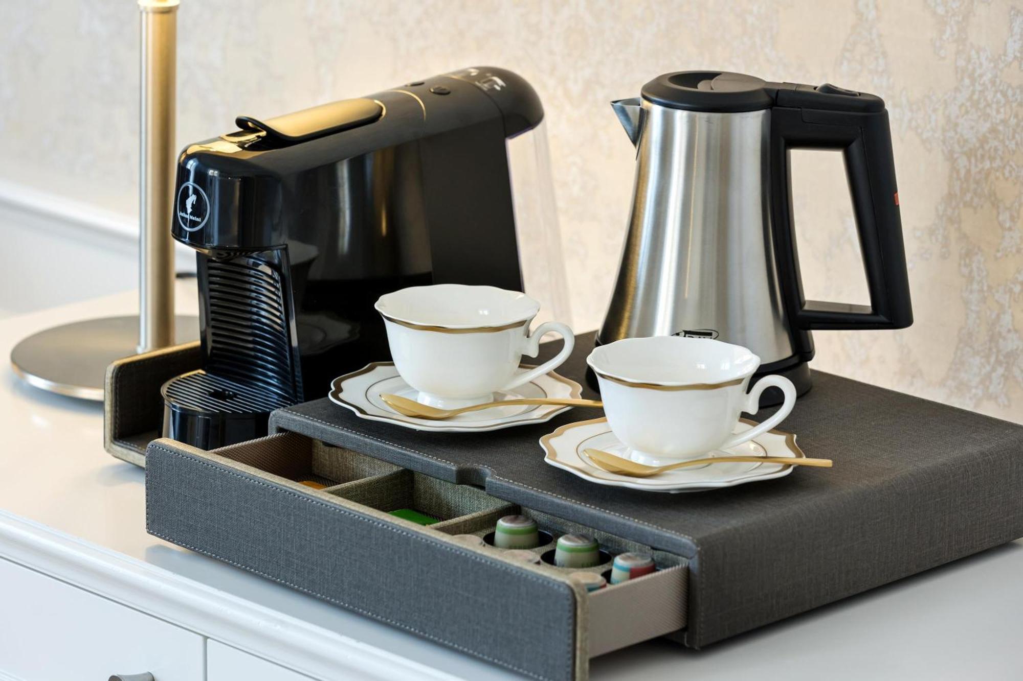 Rathauspark Wien, A Member Of Radisson Individuals 4* Viena