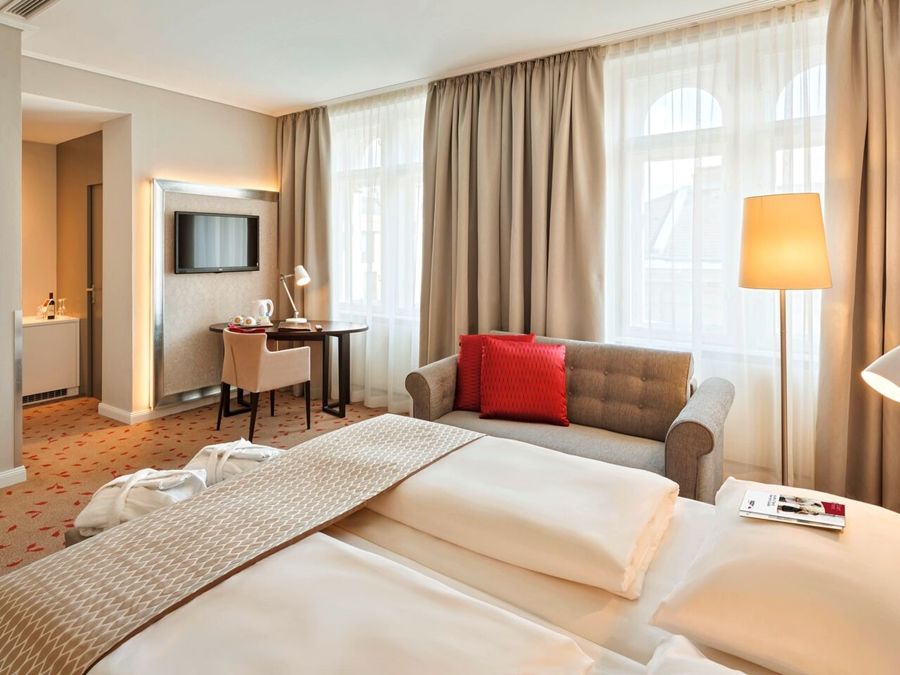 Rathauspark Wien, A Member Of Radisson Individuals 4* Viena